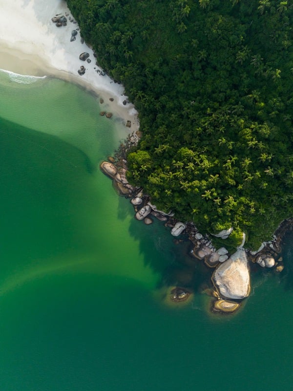 Vista aérea do litoral de Florianópolis